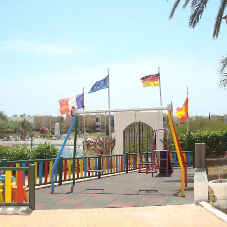 Impressive In Ground Floor With Terrace Of 2 Rooms, A A And Pool 2