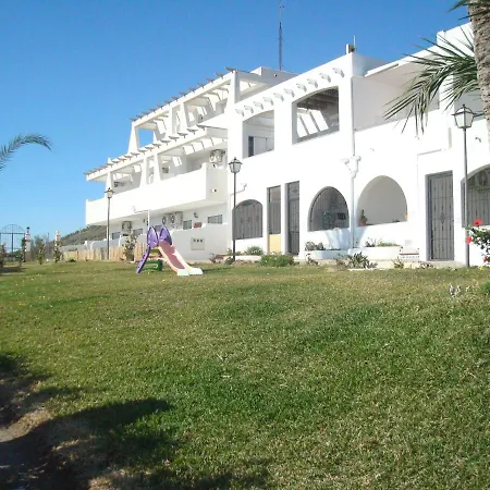 Impressive In Ground Floor With Terrace Of 2 Rooms, A A And Pool 2